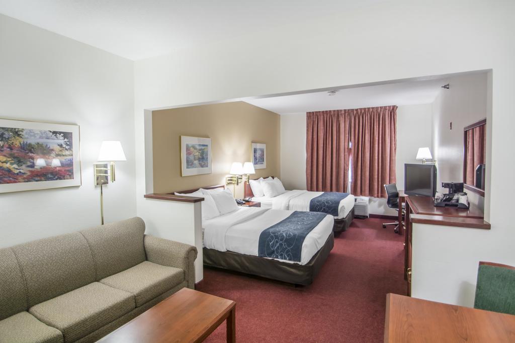 Comfort Suites Rochester Henrietta University Area Eksteriør billede
